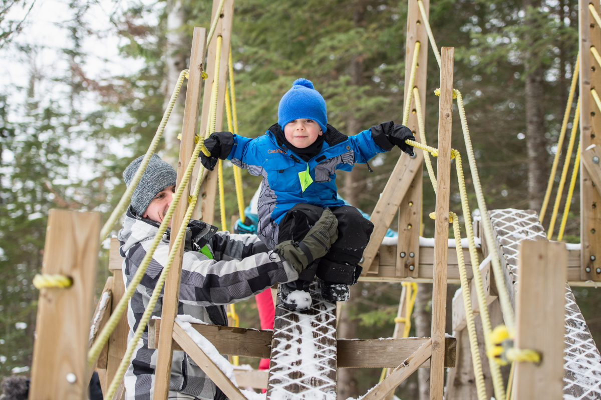 Havre familial - camp familial hiver papa et enfant